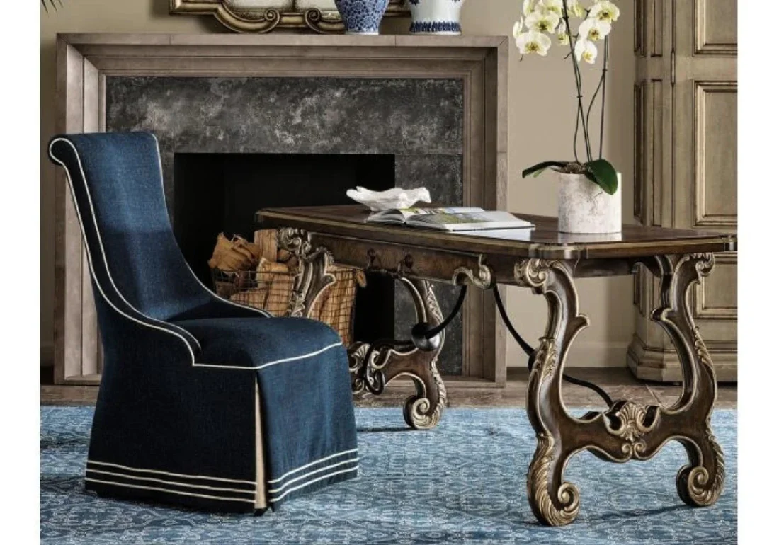 Luxury work desk